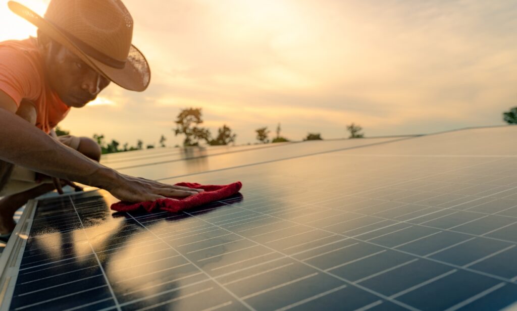 Solar Panel Cleaning 2