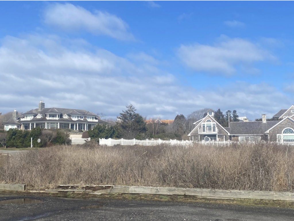 Coastline homes in Monatauk Point ready for Shine to estimate outdoor cleaning & lighting services