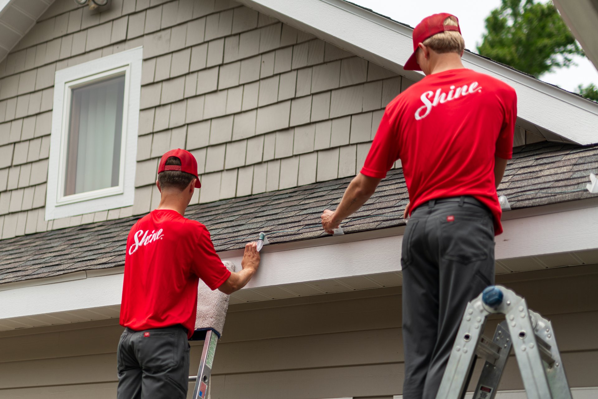 Shine exterior cleaning professional at work