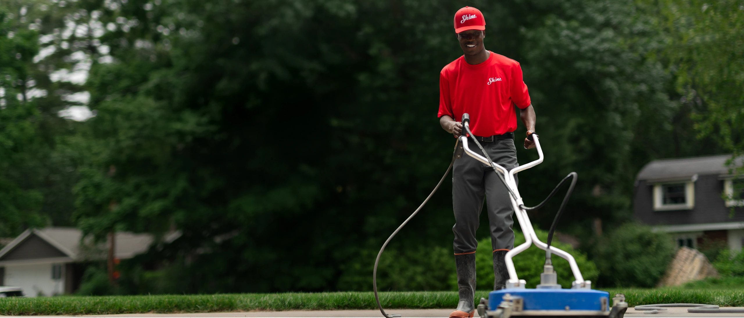Shine exterior cleaning professional at work