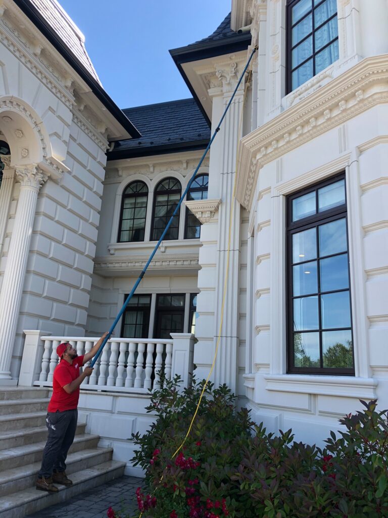 Shine waterfed pole window cleaning