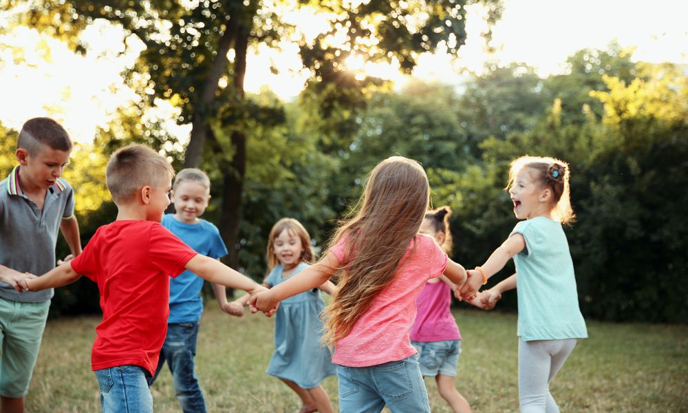 Shine of Chicago Kids Playing