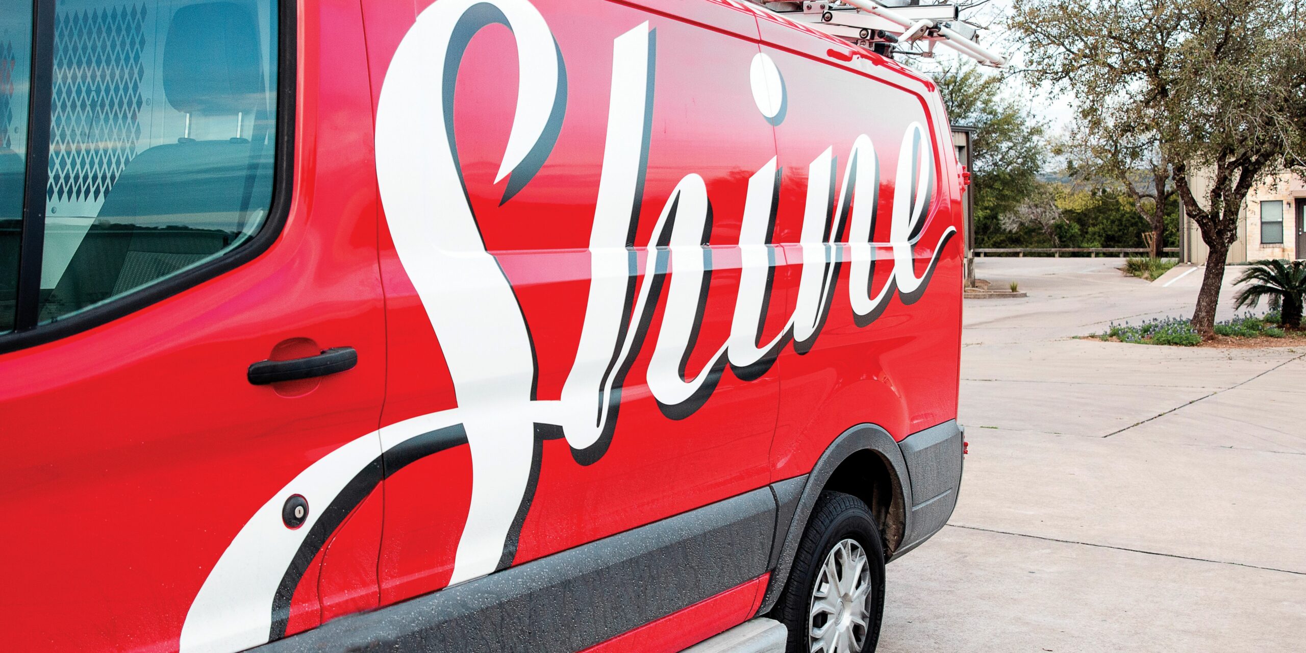Shine van