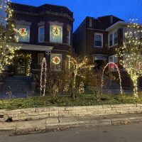 Chicago shine offers holiday light installation for the chicago area