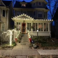 Chicago shine offers holiday light installation for the chicago area